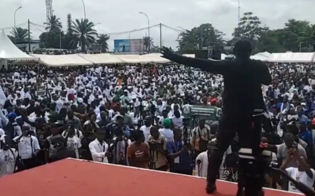 Présidentielle en Côte d’Ivoire : l’opposition défie le pouvoir dans la rue