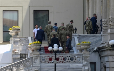 Russes et Ukrainiens vont échanger tous leurs prisonniers jeunes ou blessés