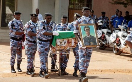 Décès de l'inspecteur général Anatole Sangaré : Un dernier hommage de la Nation rendu à un de ses serviteurs !