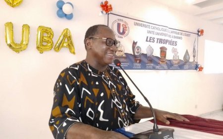 Père Dr Alexis Zufo Dembele Doyen Departement JCO : «Les Tic offrent énormément d'opportunités’’
