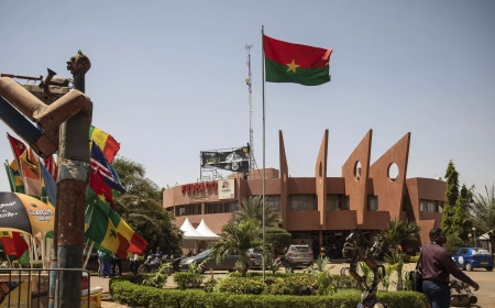 Burkina Faso : les associations islamiques soumettent aux autorités un guide contre la propagande terroriste