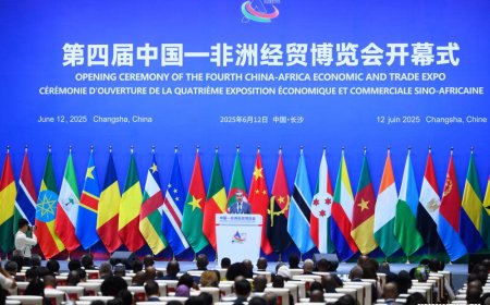 Ouverture d'une exposition Chine-Afrique avec une focalisation sur les relations économiques et les nouveaux accords