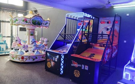 Et voici leur Fan zone : Le complexe ultramoderne de divertissements !