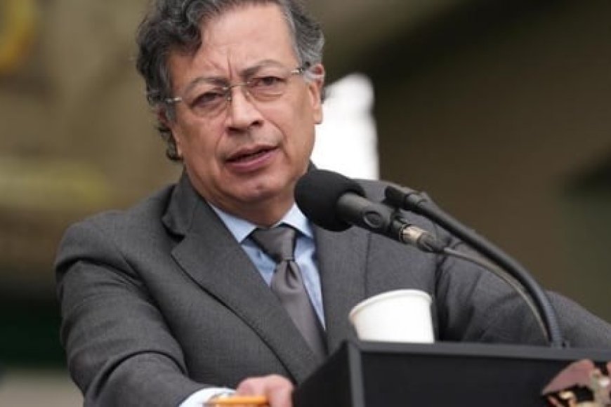 Colombie: le prétendant à la présidence touché par trois balles, dont deux à la tête