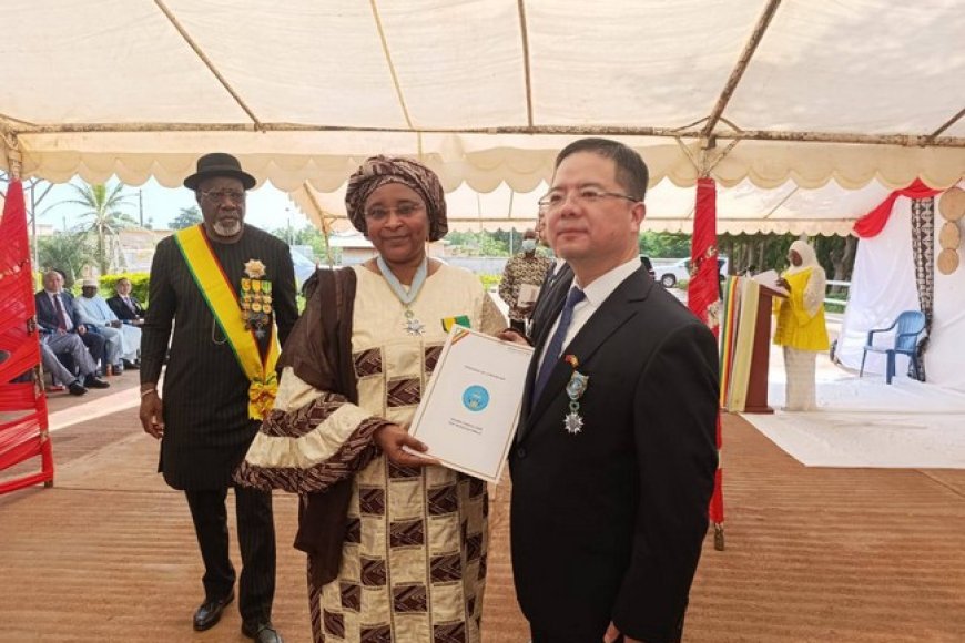 Mission médicale chinoise de l’hôpital du Mali : Au revoir à la 29ème équipe et bienvenue à la 30ème !