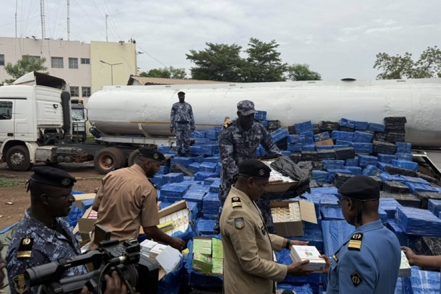 Bamako : 965 cartons de médicaments contrefaits dissimulés dans une citerne interceptée par la douane