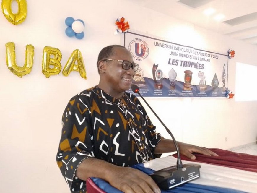 Père Dr Alexis Zufo Dembele Doyen Departement JCO : «Les Tic offrent énormément d'opportunités’’