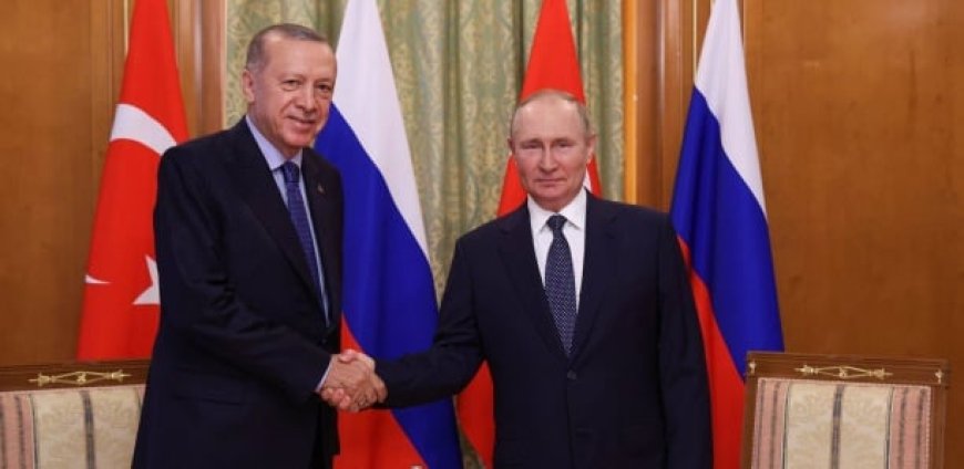 Iran/Israël: Poutine et Erdogan appellent à "la cessation immédiate des hostilités"