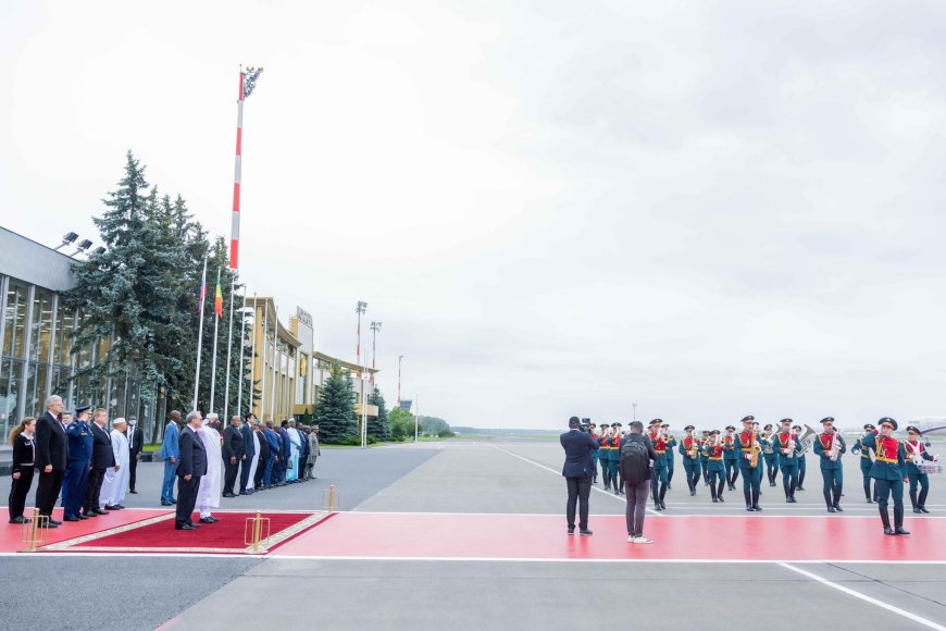Le Président GOÏTA a été accueilli avec tous les honneurs dignes de son rang par les autorités russes et le corps diplomatique