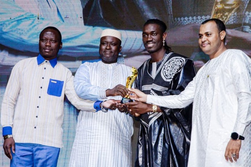 Mali Football Awards 2025 : Yves Bissouma élu meilleur joueur de l'année !