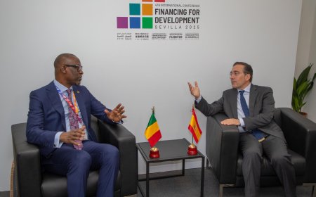Mali–Espagne : Abdoulaye Diop et José Manuel Albares resserrent les liens de coopération à Séville