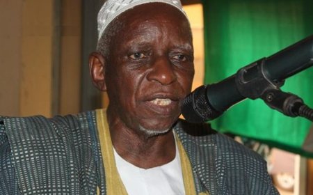 Colonisation : le témoignage puissant de Feu Amadou Baba Djikoroni sur l’indépendance et la dignité retrouvée