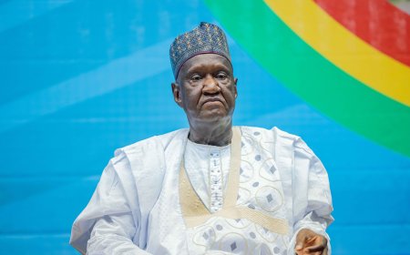 Commission de rédaction du projet de Charte pour la paix et la réconciliation nationale : Des hommages rendus au président Ousmane Issoufi Maïga