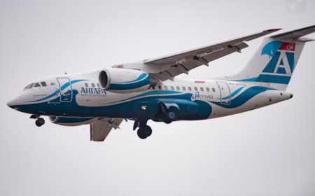 Un avion de ligne russe avec 49 passagers s’écrase dans l’est du pays