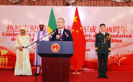Le chargé d'affaires de l'ambassade de Chine au Mali, Liu Kaiyuan à la  célébration du 98e anniversaire de la fondation de l'armée chinoise