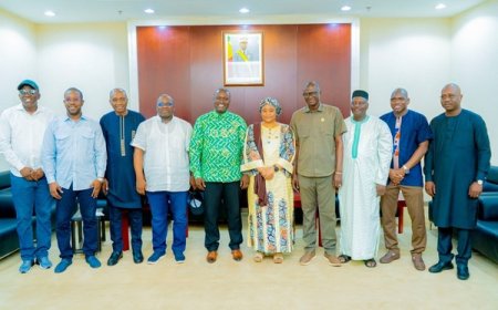 Colonel Assa Badiallo Toure, ministre de la sante au séminaire de la zone II ACNOA sur la médecine du sport : "Nos sportifs ont besoin d'un encadrement médical approprié avant les compétitions…"