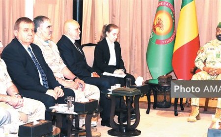 Coopération bilatérale Mali-Russie : Le Général d’armée Assimi Goïta reçoit une délégation russe