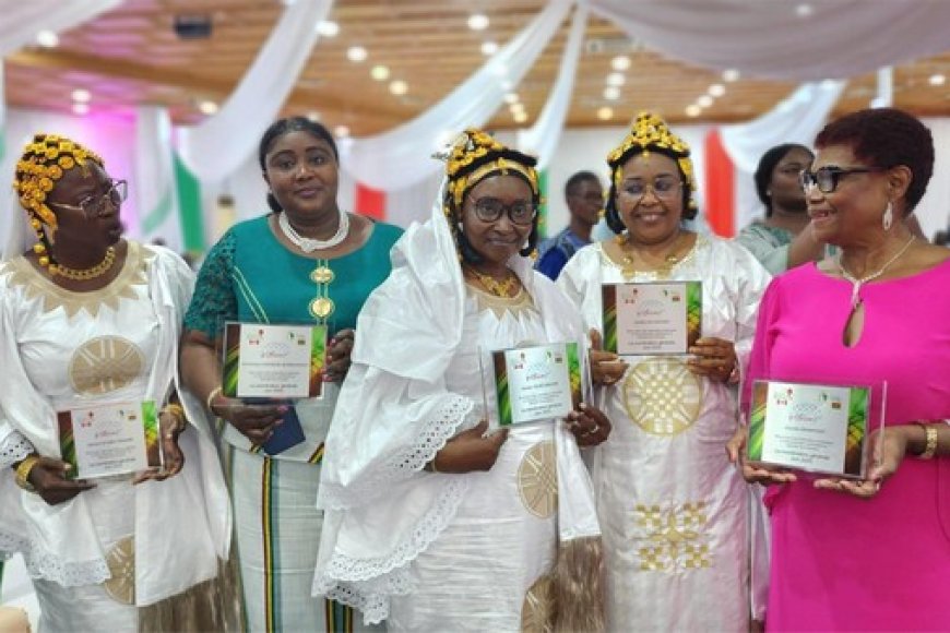 2e édition du salon vitrine F :  Trois Maliennes primées au Burkina