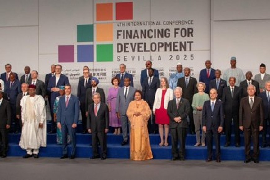 Le général de division Abdoulaye Maïga a la 4e conférence sur le financement du développement à Séville