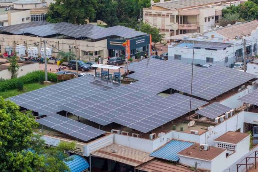 Œuvres sociales du président de la transition : L’hôpital Gabriel Touré désormais alimenté en énergie solaire
