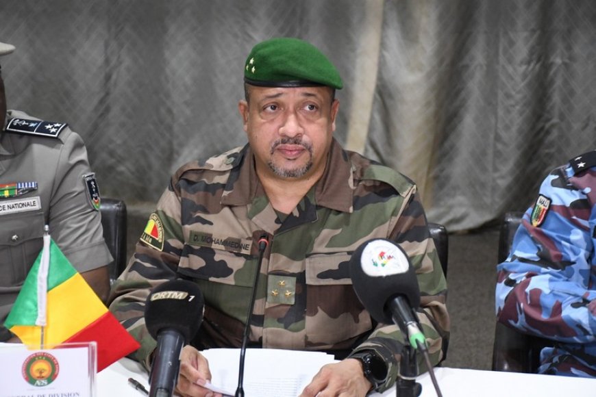 Le ministre Daoud aly lors de l'émission Mali Kura Taasira : "J'avais pris un coup de fatigue qui a nécessité un temps de repos" "Il n'y a pas de sécurité à 100 %, mais la situation est sous contrôle"