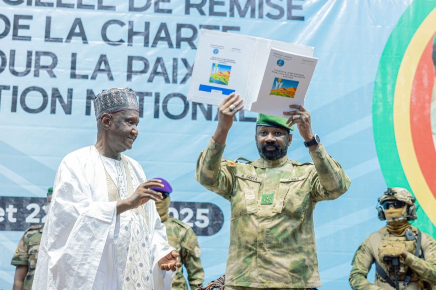 Cérémonie de remise du projet de Charte pour la paix et la réconciliation nationale : Un traité de gouvernance, pour un rêve collectif
