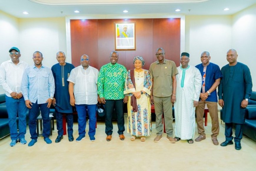Colonel Assa Badiallo Toure, ministre de la sante au séminaire de la zone II ACNOA sur la médecine du sport : "Nos sportifs ont besoin d'un encadrement médical approprié avant les compétitions…"