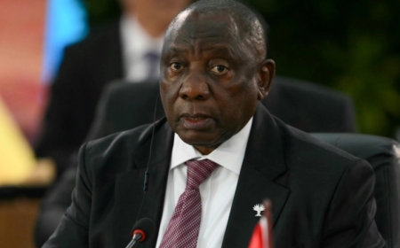Surtaxes: l'Afrique du Sud mène des discussions "intensives" avec les Etats-Unis, selon Ramaphosa