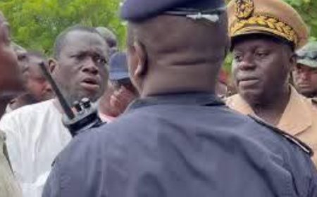 Incident à Kaolack : un Maire chassé, une République blessée. (Par Momar Dieng Diop)