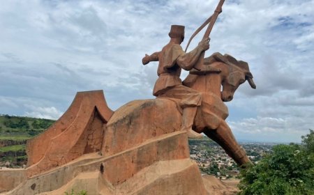Les monuments de Bamako : Et si l'on expliquait le langage de ces  richesses culturelles aux jeunes?