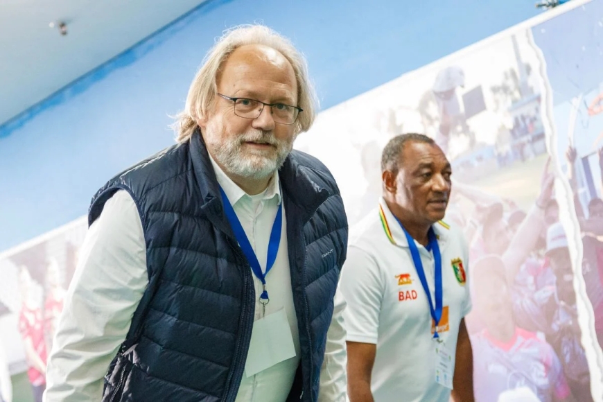 Mali : Tom Saintfiet vise 2 joueurs de Ligue Europa