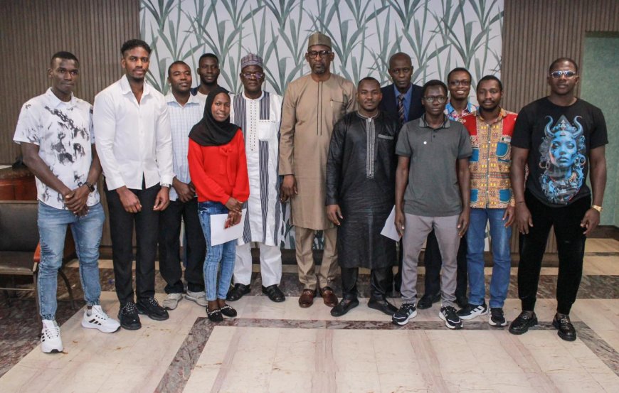 Rencontre au Venezuela : Le ministre Abdoulaye Diop à l’écoute des étudiants maliens