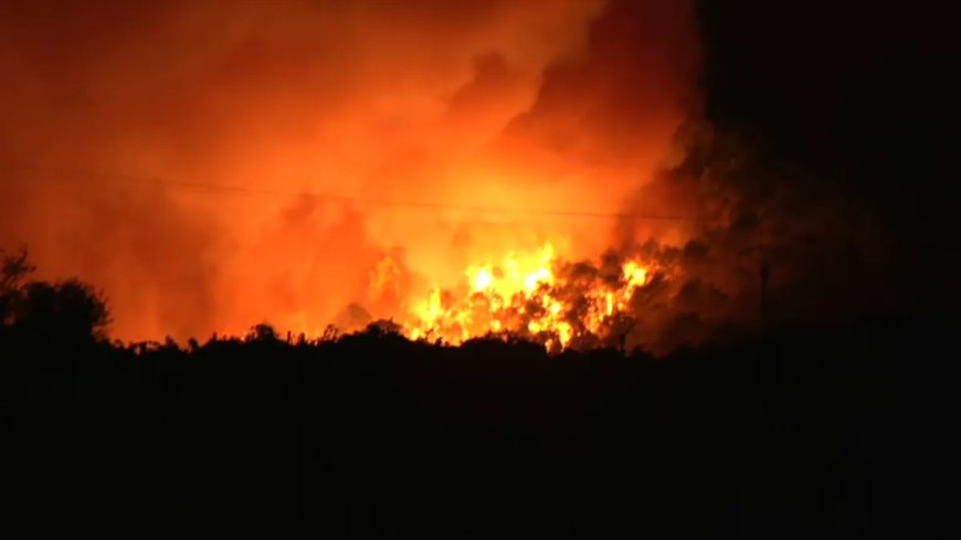 Au moins 14.000 hectares parcourus: l'incendie de l'Aude est-il le plus dévastateur du 21e siècle?