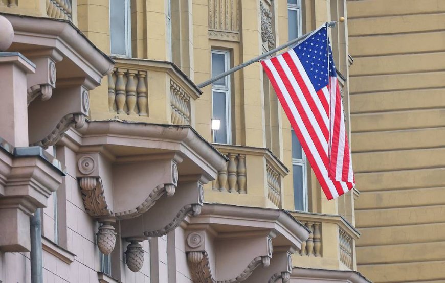 Revue de presse : Washington prêt à s'attaquer aux « irritants » et la Russie fait du foin sur le champ de bataille