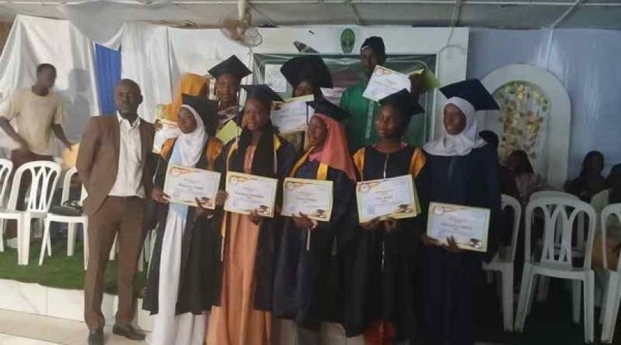 Remise d’Attestations d’Excellence : 64 Élèves Primés au Complexe Scolaire Abdoul Karim Konaté de Lafiabougou