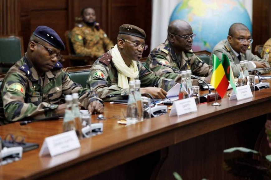 Défense : Le Général Sadio Camara à Moscou en compagnie de ses frères du Burkina Faso et du Niger