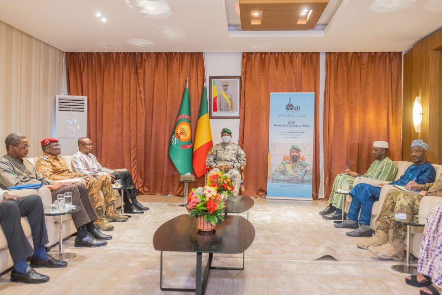 Bamako et Ouagadougou renforcent leur coopération : Assimi Goïta reçoit le Premier ministre burkinabè
