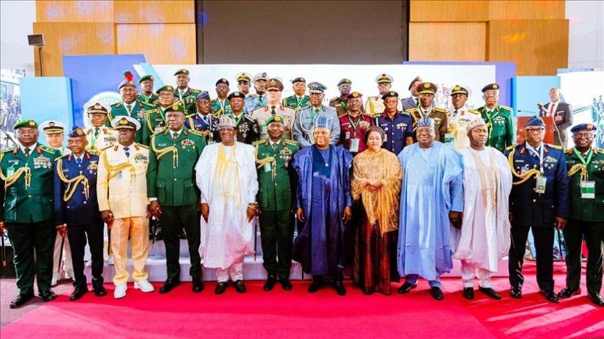 Nigeria : Shettima appelle l’Afrique à développer ses propres solutions de sécurité et innovations militaires