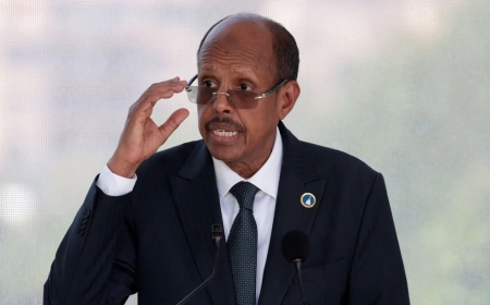 L'UA félicite Doumbouya pour son élection à la présidence de la Guinée