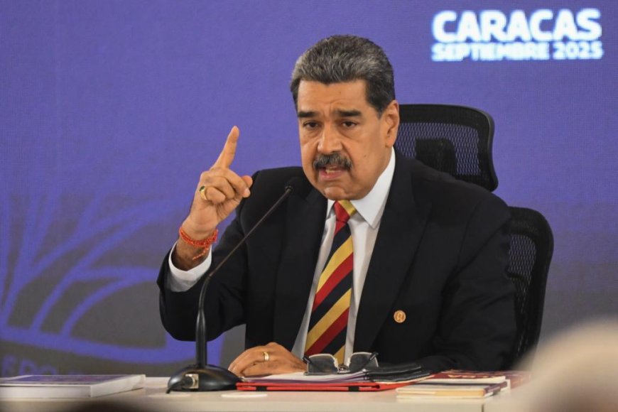 Le Venezuela fait face à la "plus grande menace" depuis 100 ans alors que les Etats-Unis renforcent leur présence navale (président)