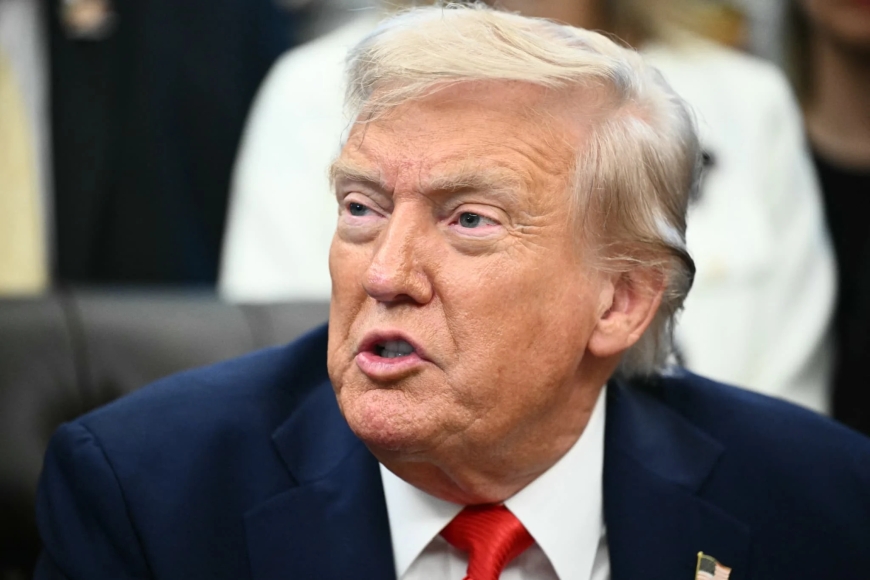 "Ce n’est pas ma signature": Donald Trump nie être l’auteur d’une lettre adressée à Jeffrey Epstein