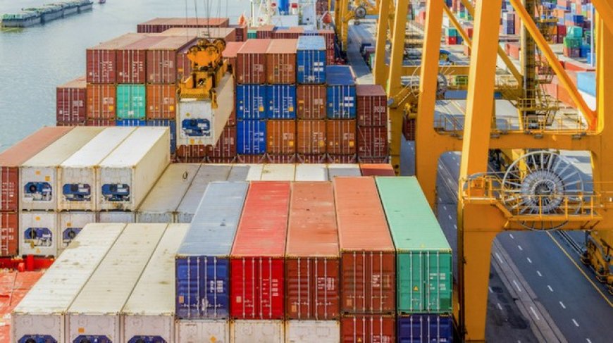 Commerce mondial :  Entre résilience et forte perte de vitesse