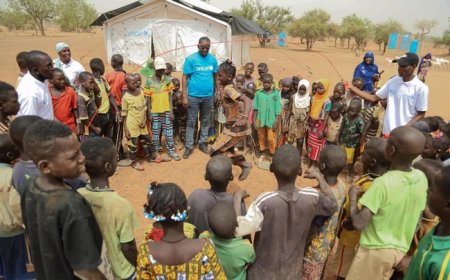 Des enfants dans la comédie : L'exigence de la réglementation