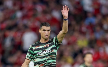 Cristiano Ronaldo devient le premier footballeur milliardaire