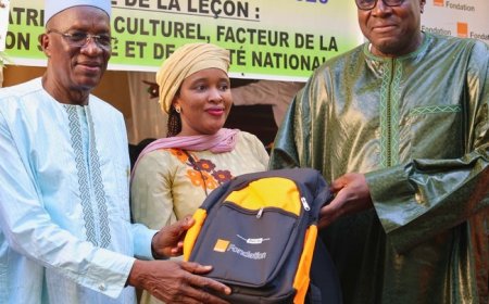 Rentrée scolaire 2025-2026:  La Fondation Orange-Mali offre des kits aux enfants défavorisés du niveau primaire