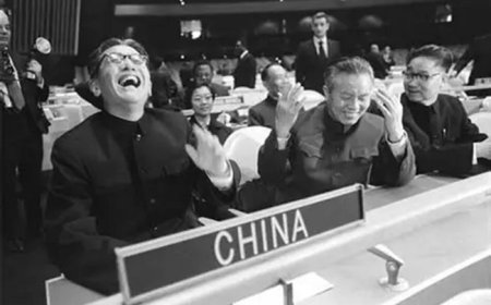 Les relations sino-africaines et les 80 ans de l'ONU : De la solidarité anticoloniale au développement partage, trajectoire d'une longue marche en commun