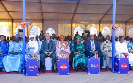 Abdelaziz Biddine lors de la donation du mois de la solidarité : "Grâce à ce don, nous espérons redonner le sourire aux plus vulnérables et bonheur aux plus nécessiteux"