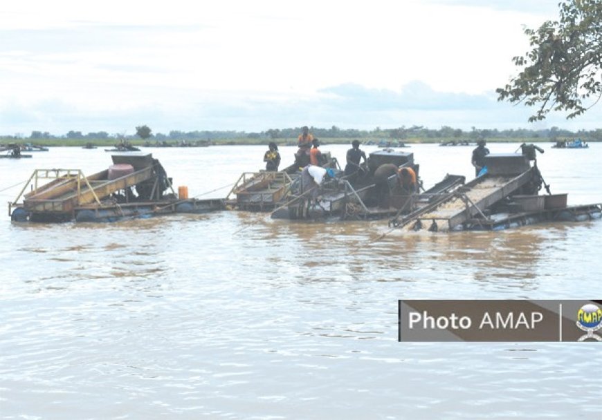 Dragage à Samaya : Le fleuve Niger sous haute pression