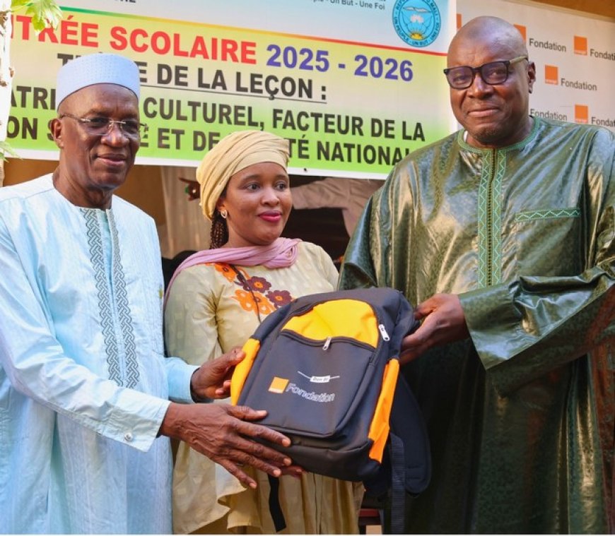 Rentrée scolaire 2025-2026: La Fondation Orange-Mali offre des kits aux enfants défavorisés du niveau primaire