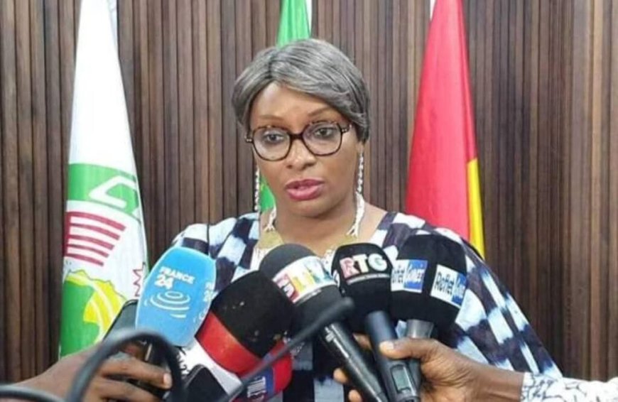 Guinée : la caution présidentielle fixée à 900 millions GNF